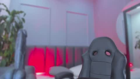 Snapshot of elisa_castrillon chatting on 10-09-25, 08:29 Elisa online show from 10-09-25, 08:29