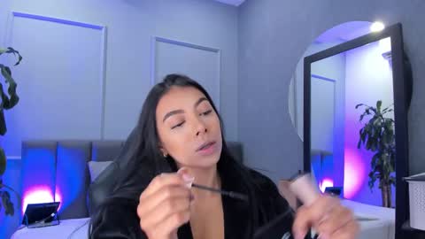 Snapshot of elisa_castrillon chatting on 11-29-25, 09:40 Elisa online show from 11-29-25, 09:40