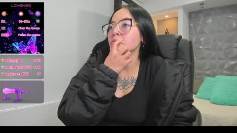 Snapshot of elisa_collins chatting on 02-07-25, 05:40 ELISSA online show from 02-07-25, 05:40