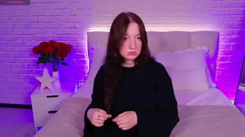 Snapshot of elisabeth_binder chatting on 03-11-26, 06:30 your sweet Lisa online show from 03-11-26, 06:30