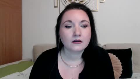 Snapshot of elise_bliss69 chatting on 02-21-26, 10:11 elise_bliss69 online show from 02-21-26, 10:11