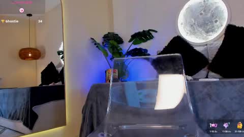 Snapshot of elise_diamond chatting on 03-07-25, 05:29 Elise diamond online show from 03-07-25, 05:29