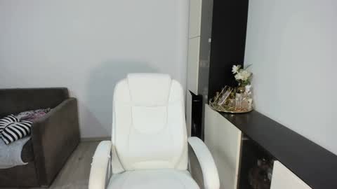 Elisa  Promotion   online show from 02-20-25, 10:48