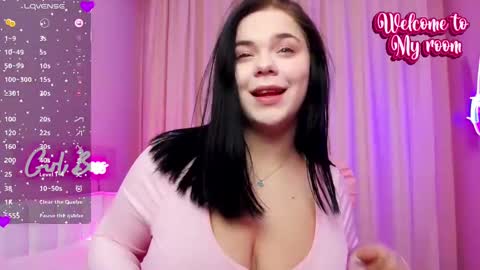 Snapshot of elissstoun chatting on 01-06-25, 08:07 ElissStoun online show from 01-06-25, 08:07