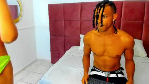 Valentino Konny y Jhon online show from 06-24-26, 08:08
