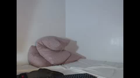 elitemanu online show from 12-04-25, 03:49