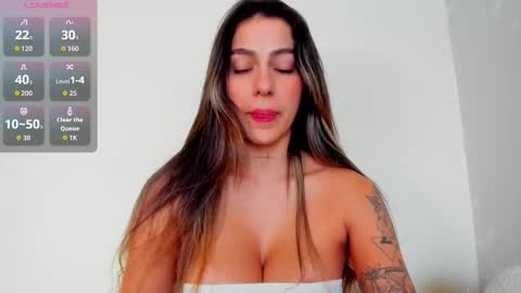 Snapshot of eliza_sanz chatting on 02-19-26, 09:11 My name is ElizaPVT is open online show from 02-19-26, 09:11