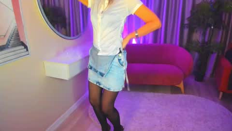 Elizabethangel online show from 02-16-25, 11:59