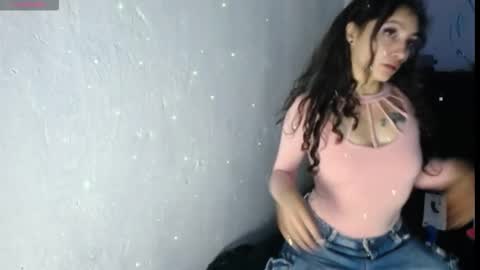 Snapshot of elizabeht_911 chatting on 12-16-25, 02:05 elizabeht_911 online show from 12-16-25, 02:05