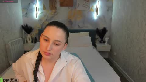 Elizabet online show from 04-22-26, 09:33