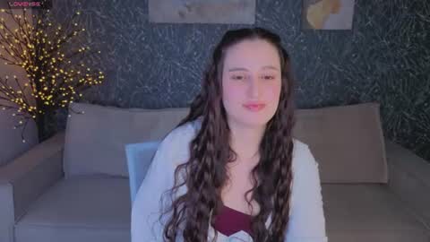 Elizabet online show from 06-19-26, 01:21
