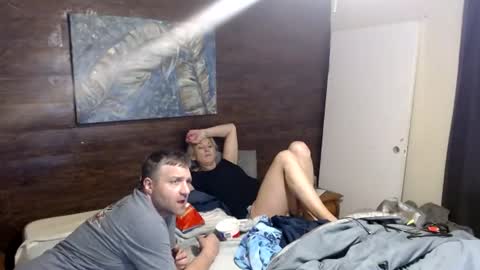 elizabeth_aron online show from 06-17-26, 08:39