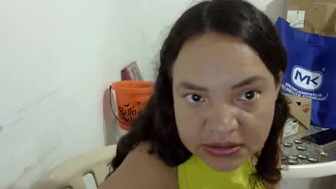 Elizabeth Martinez  online show from 04-22-26, 05:58