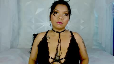 Elizabeth  online show from 04-28-26, 12:10