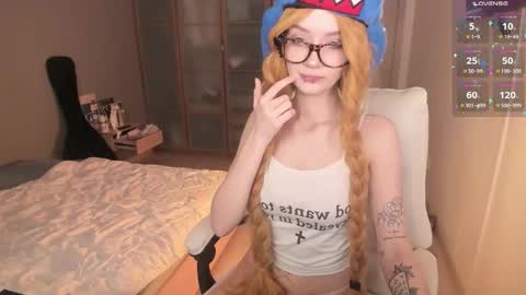 Snapshot of elizabethbritanny chatting on 02-28-26, 03:07 Adele online show from 02-28-26, 03:07