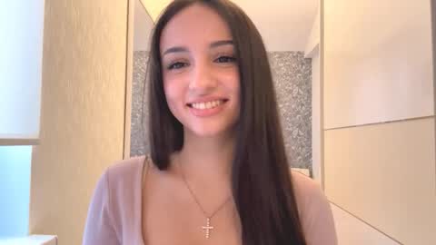 Mia online show from 11-09-25, 09:40