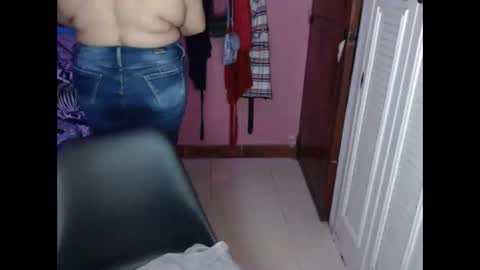 Elizabeth online show from 09-25-25, 12:09