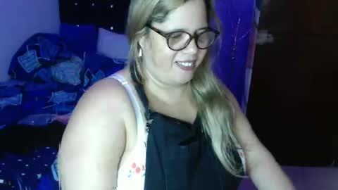 Elizabeth online show from 11-15-25, 03:08