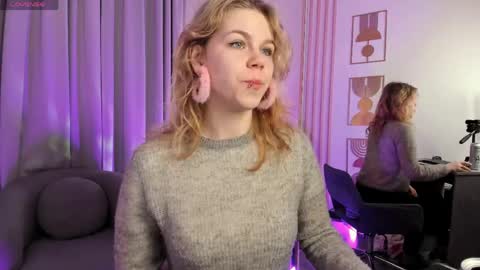Elizabeth online show from 06-02-26, 05:42