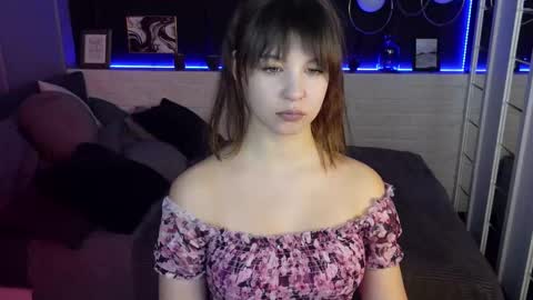 Snapshot of elizamild chatting on 02-28-25, 01:36 Eliza online show from 02-28-25, 01:36