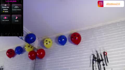 Snapshot of elizatex chatting on 07-06-26, 07:05 online show from 07-06-26, 07:05