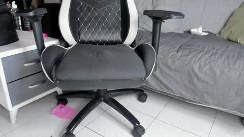 elizbeth_777 online show from 01-27-25, 02:13