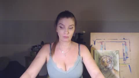 Eliekind online show from 12-18-24, 01:56