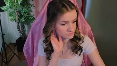 elizzza_ online show from 04-07-26, 05:19