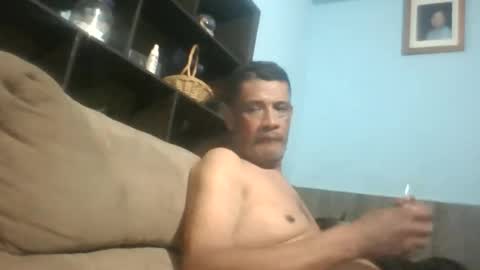 Snapshot of eljim323323 chatting on 04-01-26, 02:34 eljim323323 online show from 04-01-26, 02:34