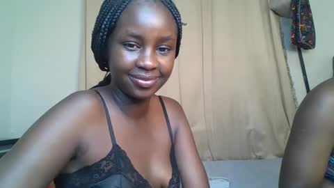 ella8_ online show from 07-27-26, 05:03