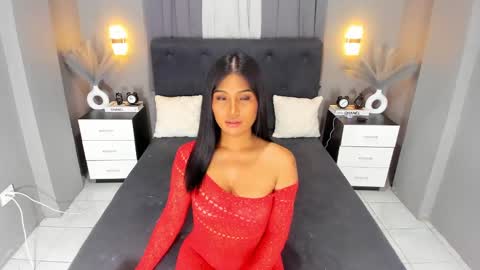 Ella online show from 12-07-24, 04:25