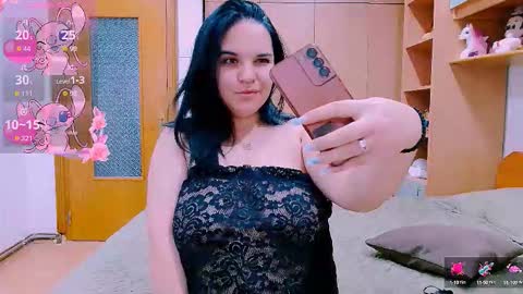 Ella  online show from 10-06-25, 05:38