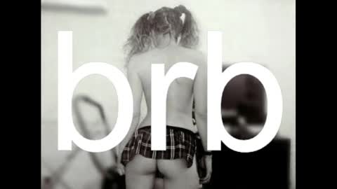 Ella   Give it a thumbs up please its important online show from 04-21-26, 01:42