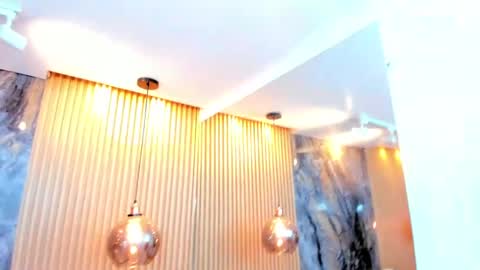 Snapshot of ella_harper chatting on 05-23-26, 01:44 ella harper online show from 05-23-26, 01:44