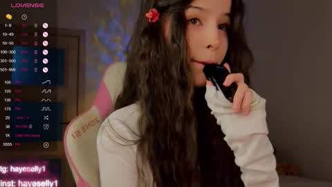 Ella NEXT STREAM 1TH DECEMBER 1200 - 0800 AM AT MOSCOW TIME online show from 10-19-25, 02:34