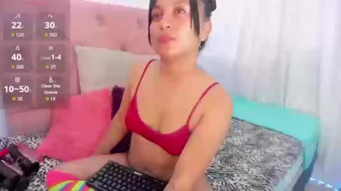 ella_jhones22 online show from 10-17-25, 09:50