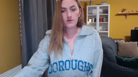 Snapshot of ella_max_live chatting on 01-17-25, 06:47 Ella  Max online show from 01-17-25, 06:47