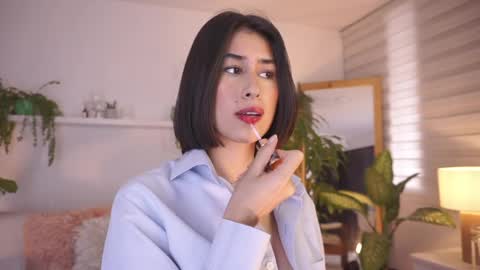 Snapshot of ella_owen chatting on 05-02-26, 06:24 ELLA OWEN online show from 05-02-26, 06:24