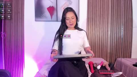 Snapshot of ella_rouse1 chatting on 09-09-25, 11:54 ella rouse online show from 09-09-25, 11:54