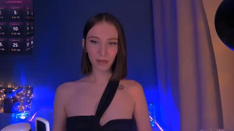 ellaamber online show from 02-10-25, 10:09