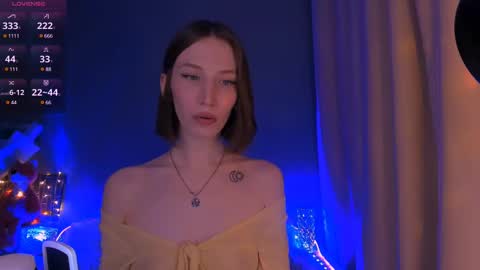 ellaamber online show from 03-10-25, 01:12