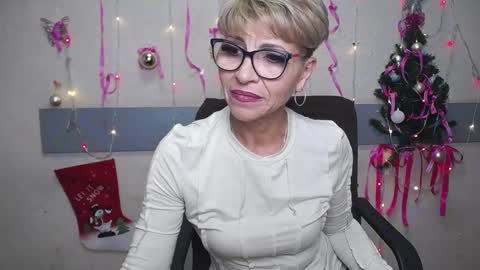 EllaBonito online show from 01-06-25, 09:30