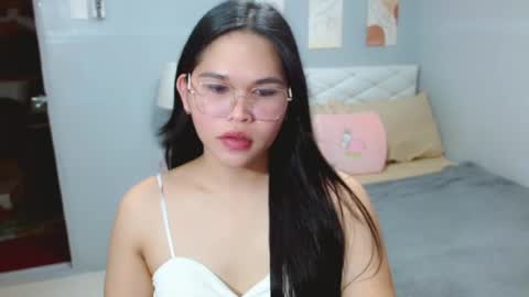 Snapshot of ellaford chatting on 07-05-26, 12:17 EllaFord online show from 07-05-26, 12:17