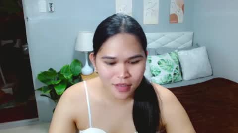 Snapshot of ellaford chatting on 08-01-26, 12:10 EllaFord online show from 08-01-26, 12:10