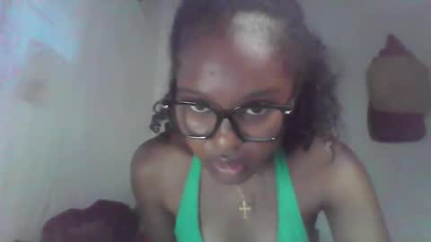 Snapshot of ellah245 chatting on 02-14-26, 01:08 ellah245 online show from 02-14-26, 01:08