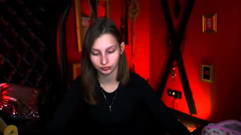 Snapshot of ellahorton chatting on 11-09-25, 10:13 Ella online show from 11-09-25, 10:13