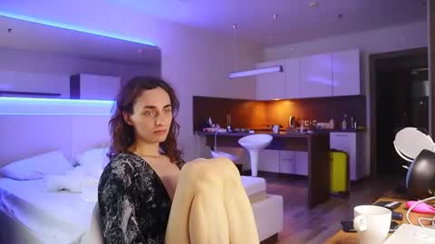 ellamask eroticartsss Leona Parker silkyvelvet however i am RachelRANDOM online show from 01-03-25, 09:47