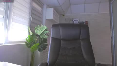            online show from 02-24-25, 01:10