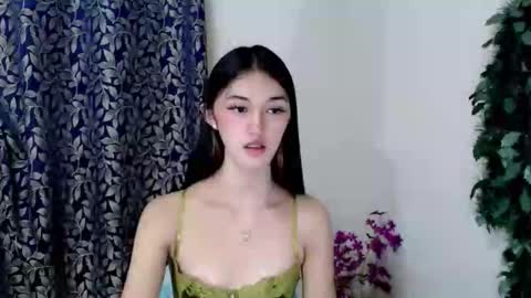 ELLA online show from 09-14-25, 09:03
