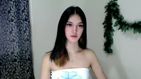 ELLA online show from 09-25-25, 10:13